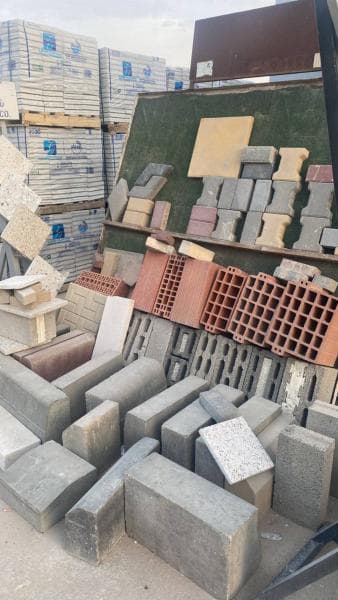 مبسط مواد بناء بندورة انترلوك بلاط بلك اسمنت رمل زيرو بحص مخلوط
